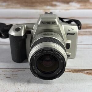 Minolta QTsi Maxxum 35mm SLR Film Camera Kit w/ 35-80mm Lens Silver